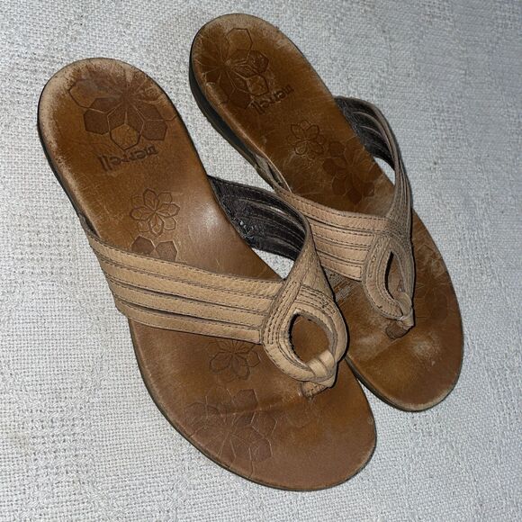 Merrell Women’s Casual Sandals Size 8 M Brown Leather Beach Cruise Island - Picture 1 of 12